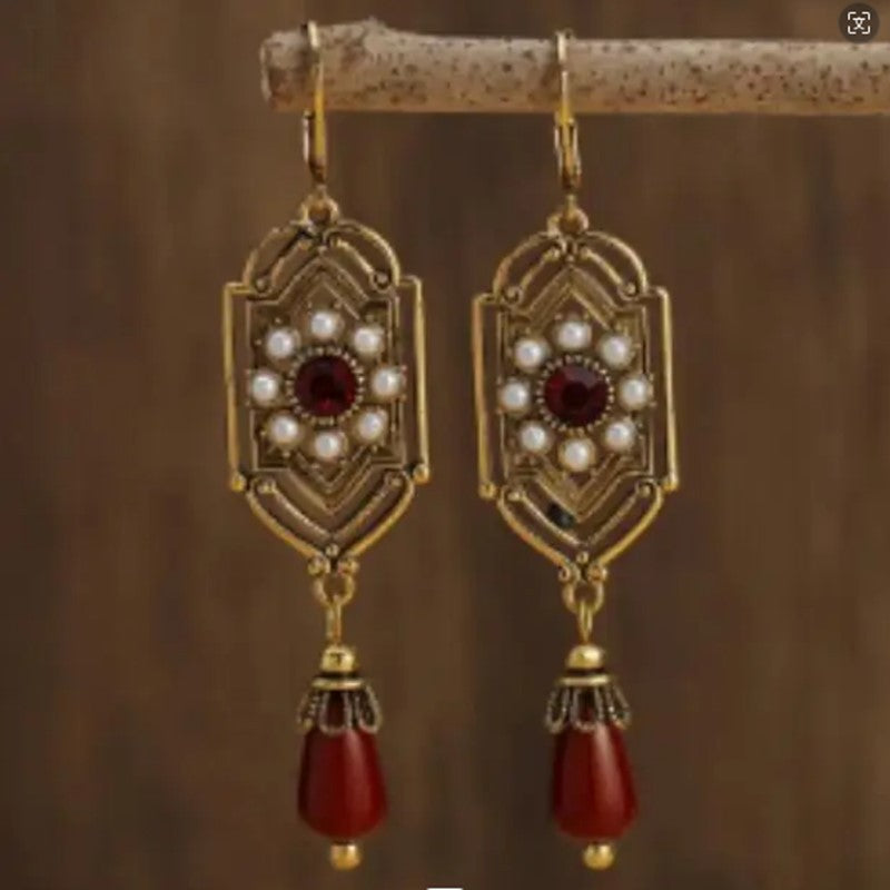Charming Earring for Every Occasion