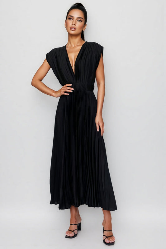 Zola Sleeveless Pleated Maxi Dress-black