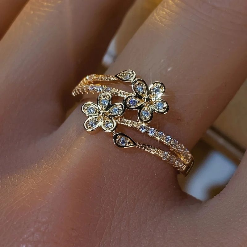 Classic Ring with Timeless Elegance