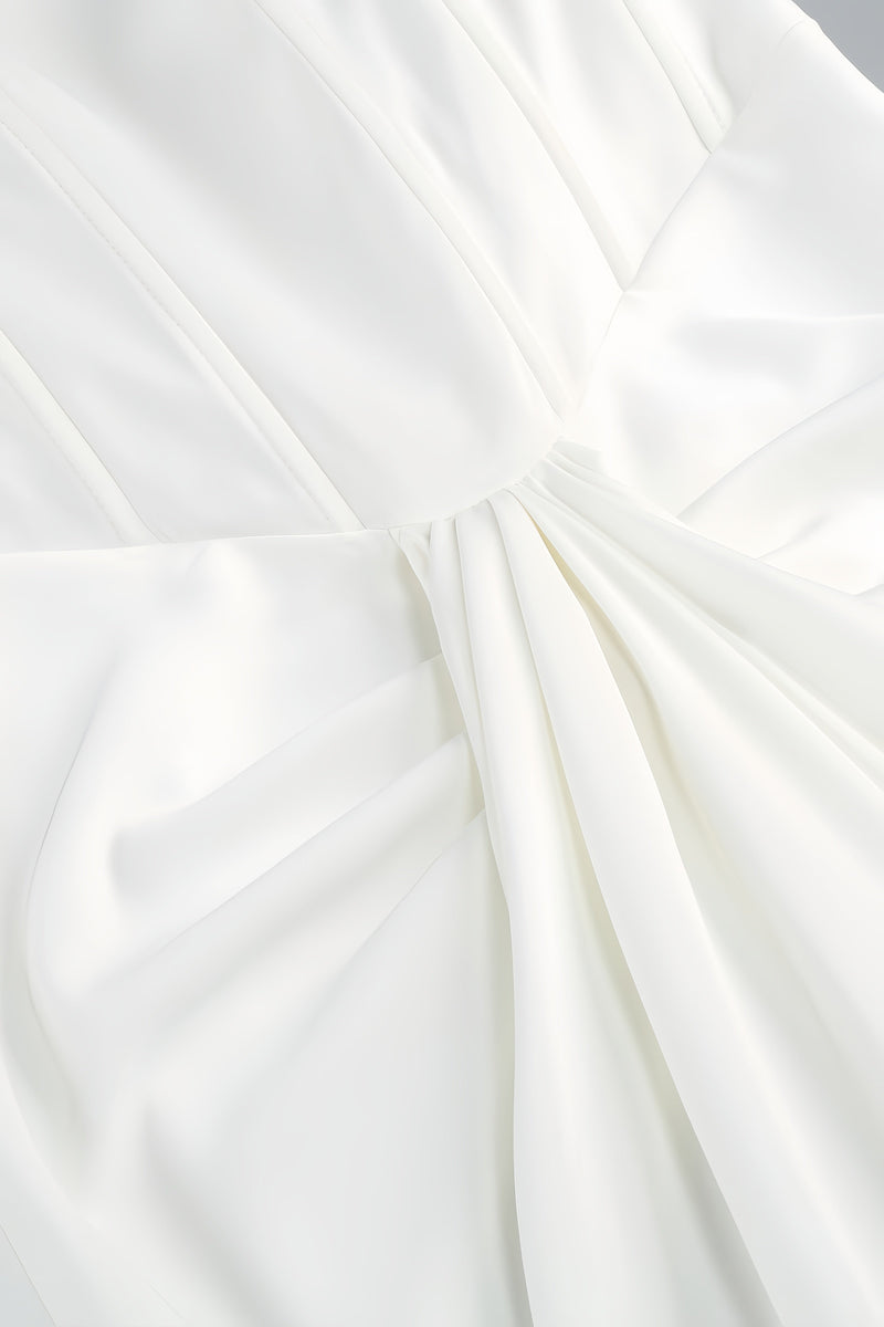 Donna White Strapless Fishbone Maxi Dress