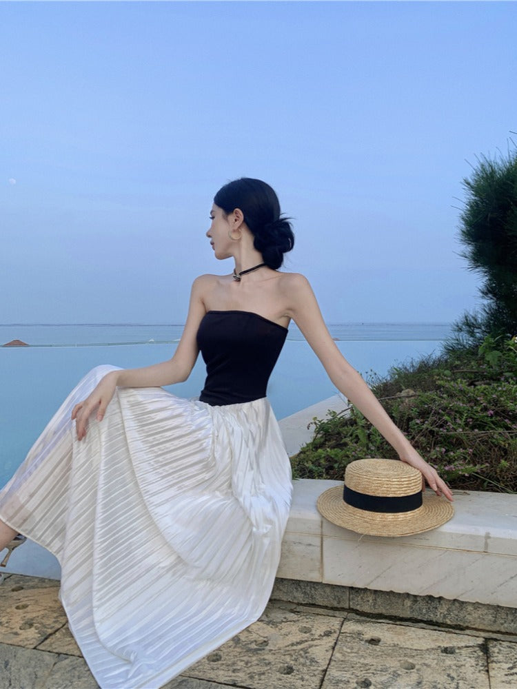 Off-shoulder Pleated Maxi Dress _ Flowing Summer Outfit