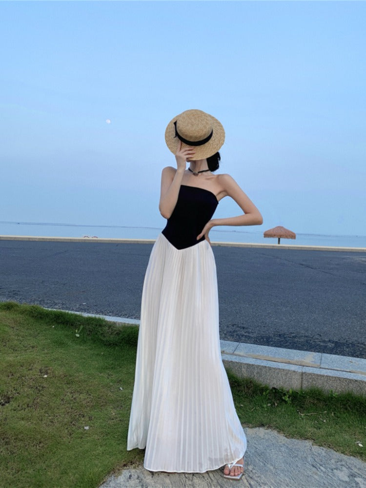 Off-shoulder Pleated Maxi Dress _ Flowing Summer Outfit