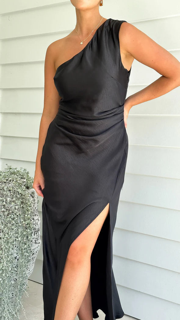 Falling to Pieces Maxi Dress