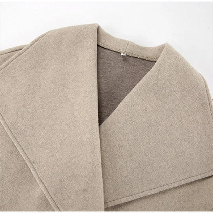 Tavimart - Large Lapel Collar Short Coats Retro Double-breasted Pocket Coat Female Autumn Loose Street Outwear