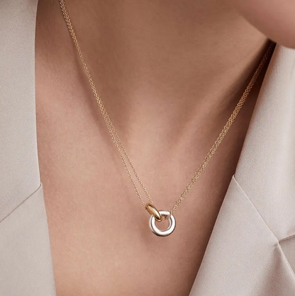 Geometric Round Pendant Necklace
