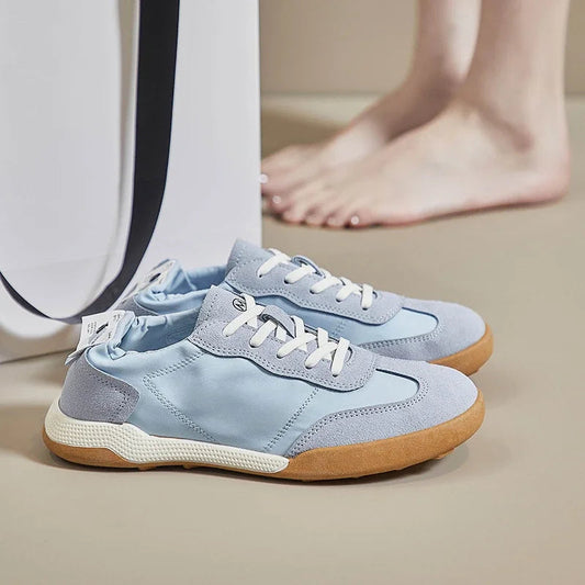 Spring Autumn New Running Flat Breathable Light Weight Trainers Skateboard