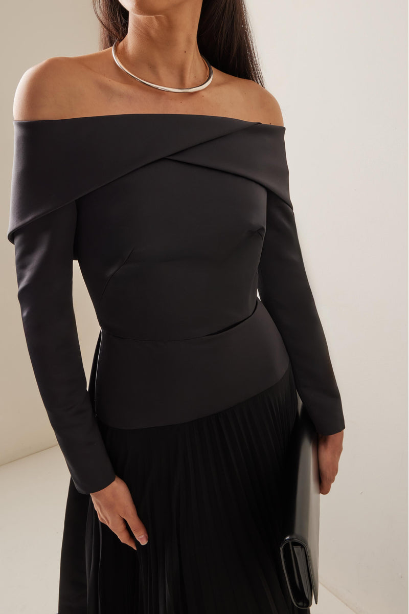 Pleated Off-shoulder Maxi Dress