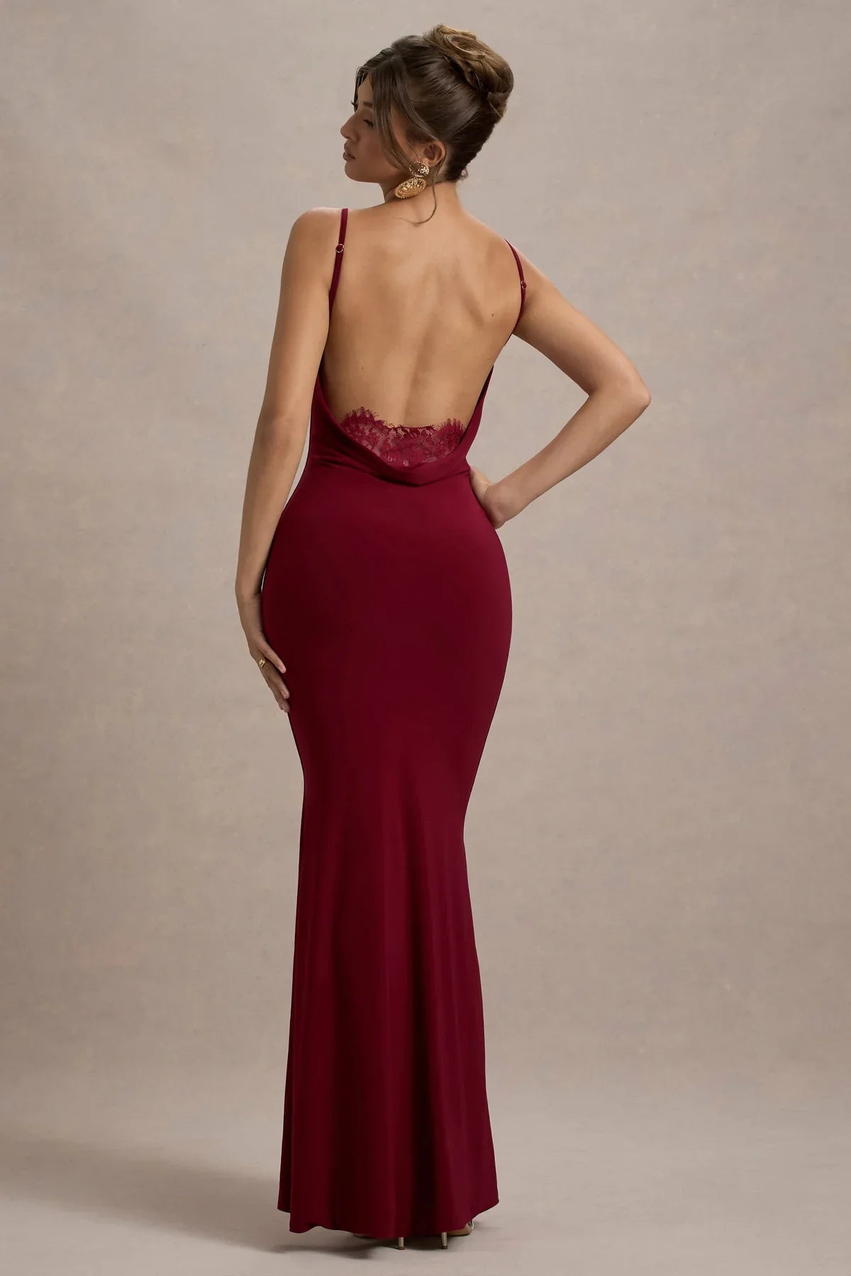 Veloria™ Luxe Lace-back Maxi Dress — Command Every Room With Irresistible Confidence and Timeless Elegance