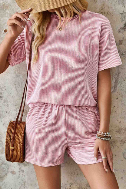 Wavy Stripe Short Sleeve Shorts Two-piece Set