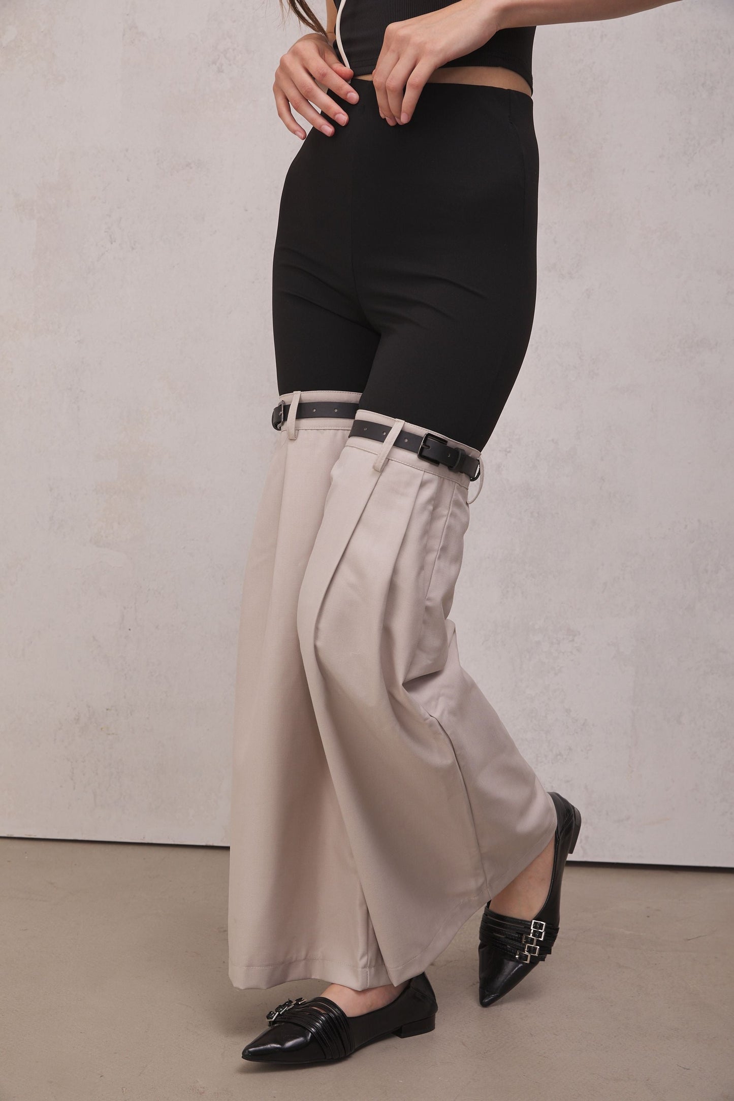 Willow Deconstruct Pants in Beige