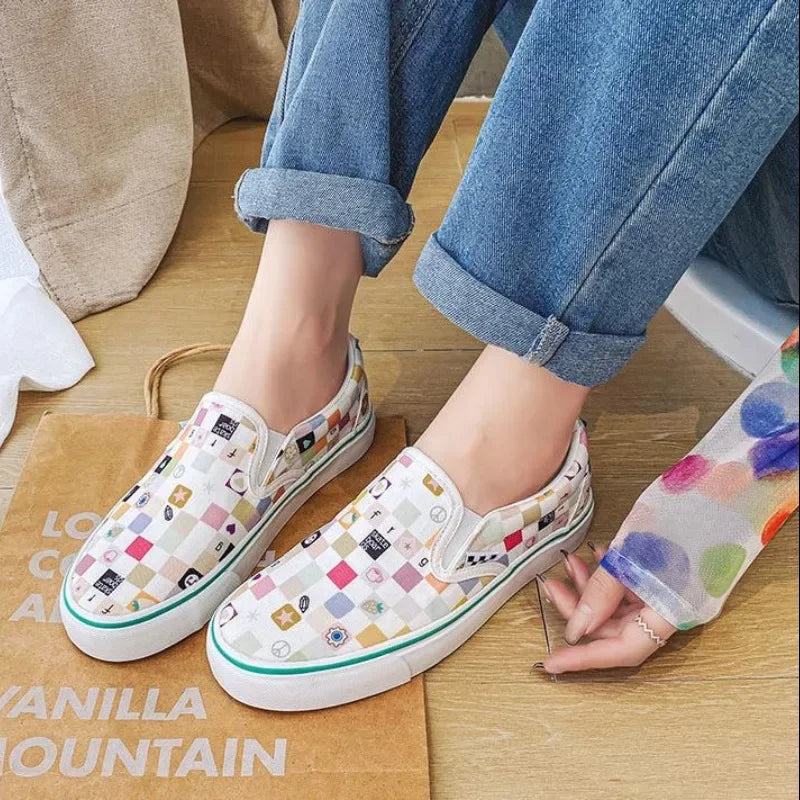 Canvas Multicolor Checkerboard Design Slip-on Flats Summer Skateboard