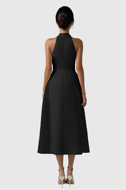Zion Sleeveless Ruch Deconstruct Maxi Dress in Black