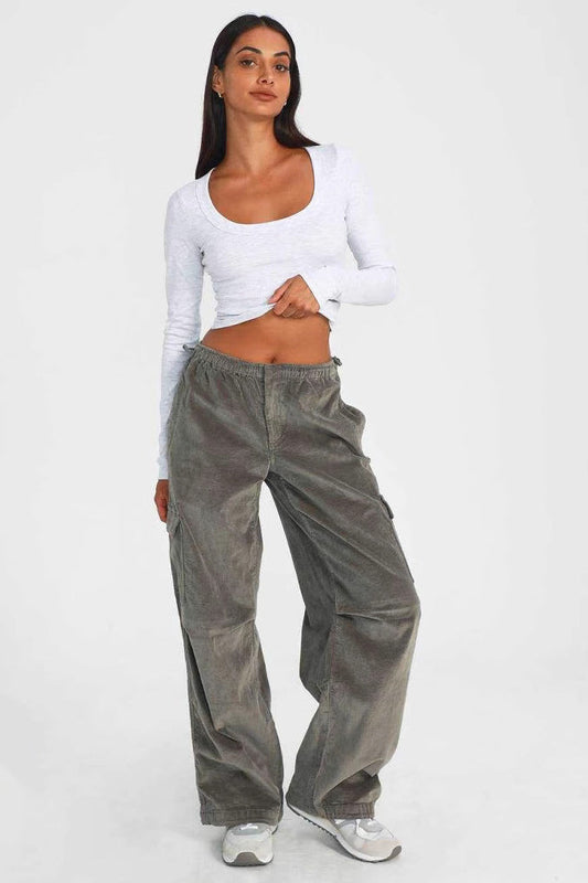 Loose Fit Straight Leg Cargo Pant