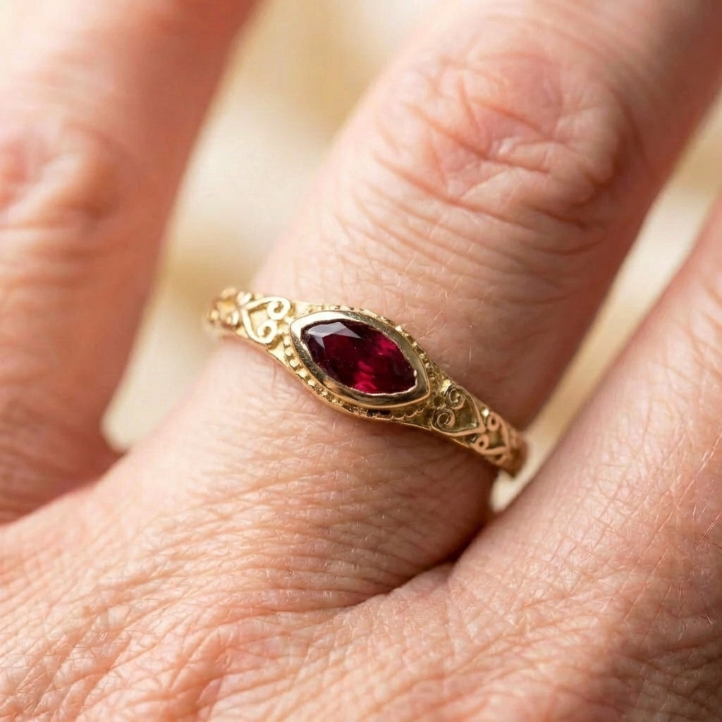 Golden Vintage Ring With Red Crystal