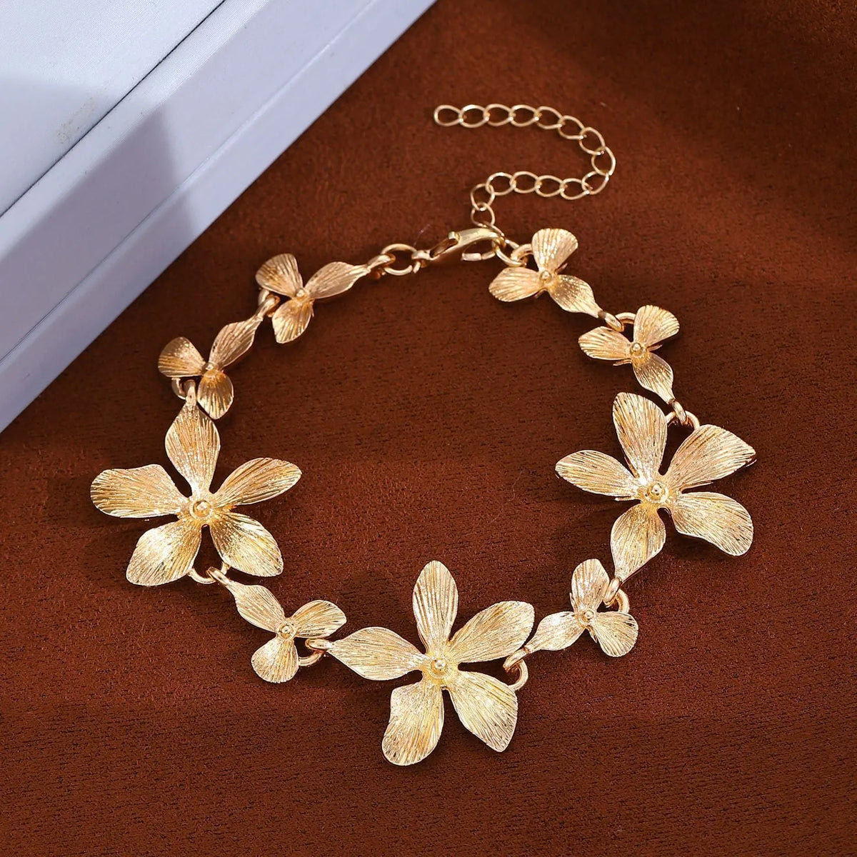 Elegant Flower Bracelet