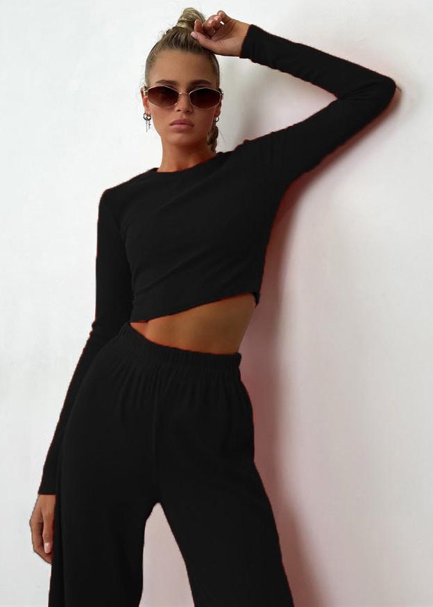 Bold Elegance - Crop Top and Wide-leg Pants Set