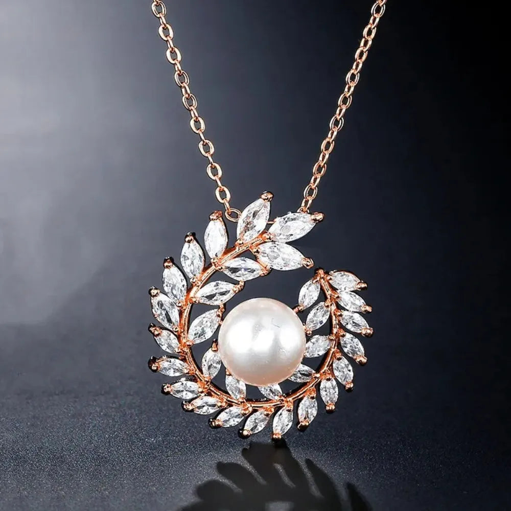 Rose Gold Wreath Pearl Pendant