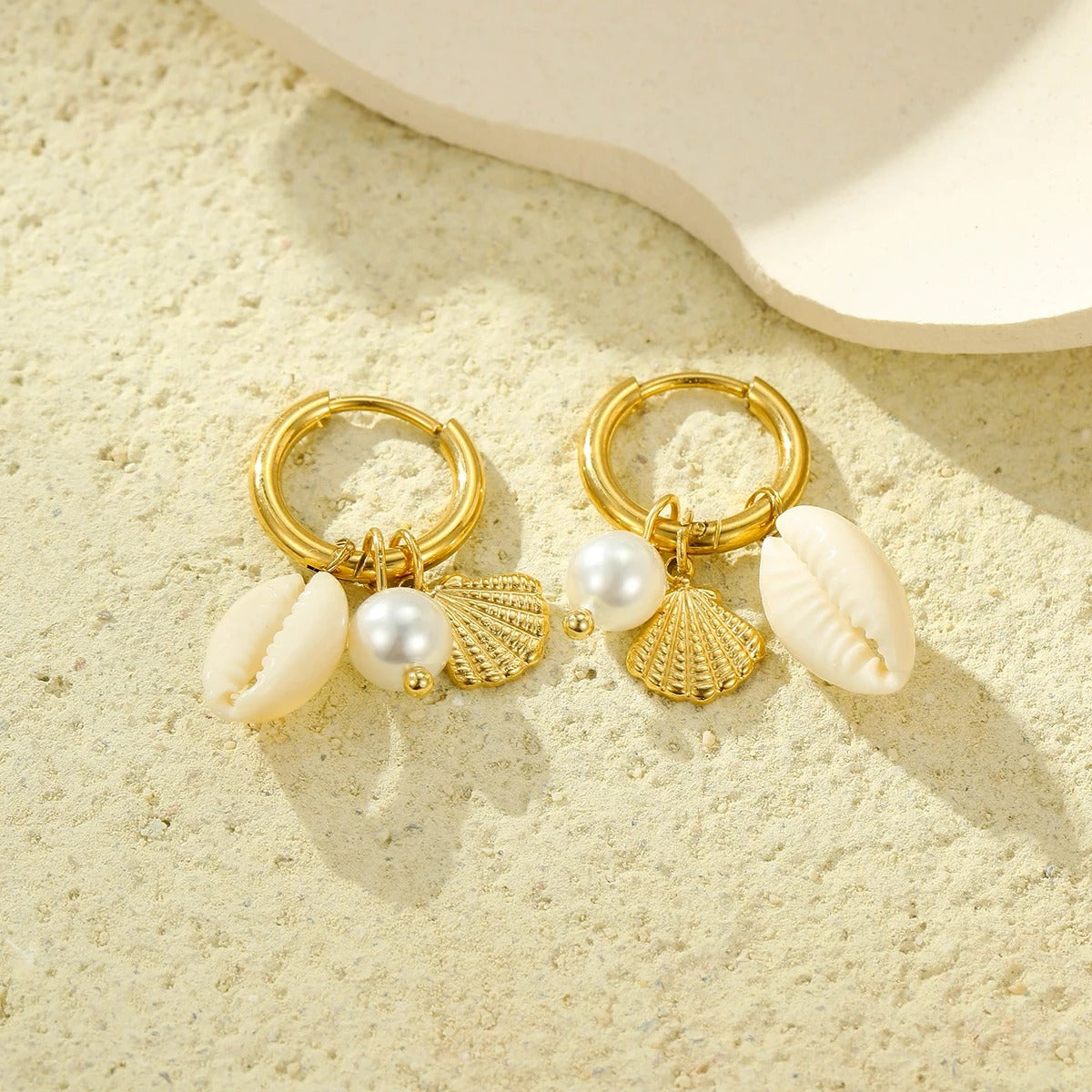 Elegant Shell Pearl Earrings