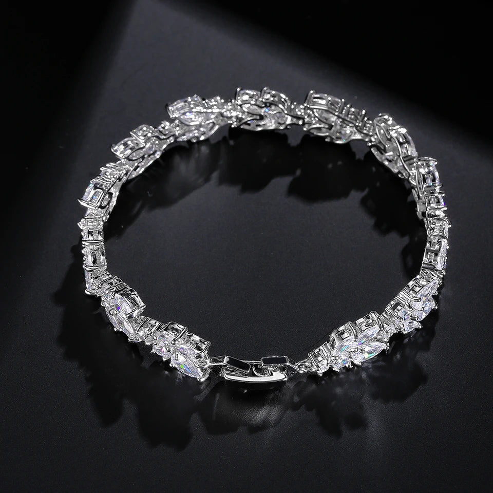 Vintage Sparkling Silver Chain