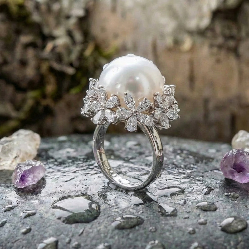 Elegant Pearl Flower Ring
