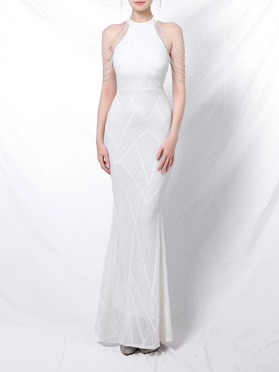 Halter Neck Sequined Evening Dresses Crystal Tassel Hip Skirt Sleeveless Rhinestone Decoration Long Dress
