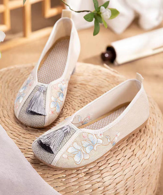 White Tassel Embroidery Linen Fabric Flat Feet Shoes