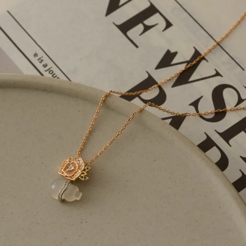 Romantic Rose Quartz Necklace