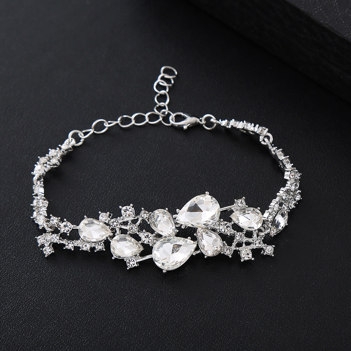 Vintage Silver Teardrop Floral