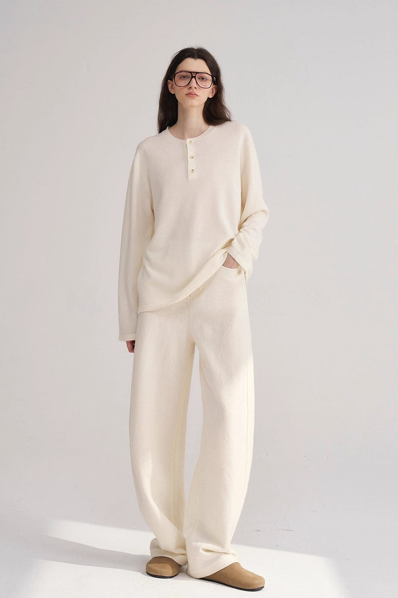 Slimming Narrow Curved Knit Pants