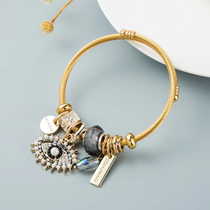 Elegant Gold Charm