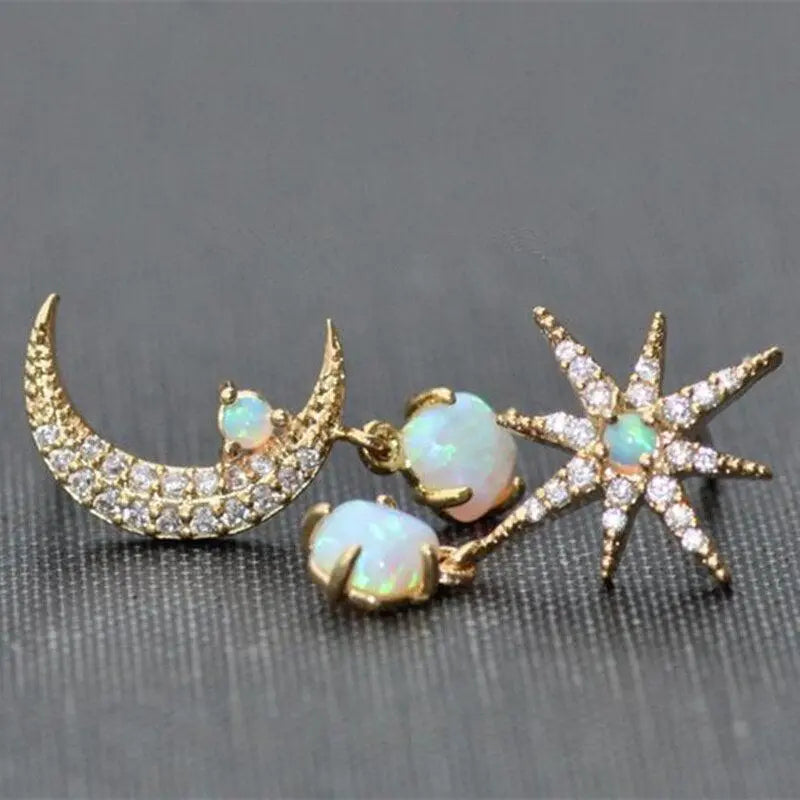 Classic Gold Earrings with Timeless Appeal