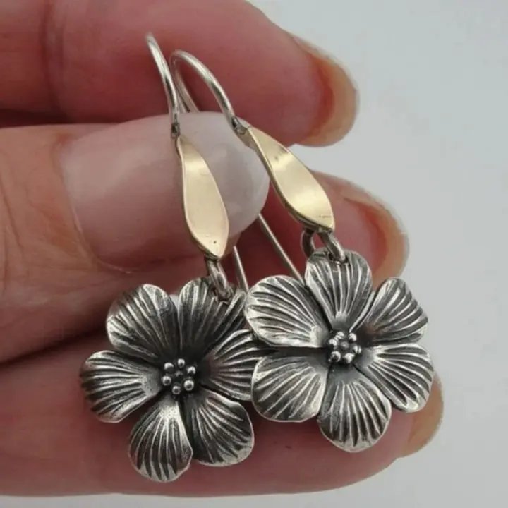 Vintage Flower Dangle Earrings