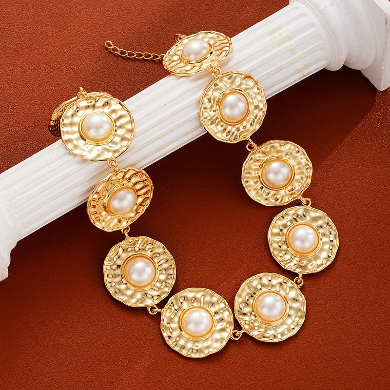 Classic Pearl Necklace