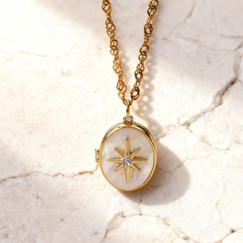 Elegant Star Necklace