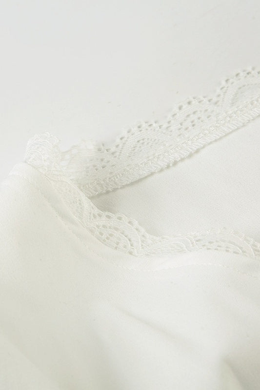 Lace Paneled V Neck Puff Short Sleeve Blouse