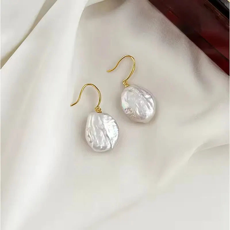 Elegant Pearl Drop