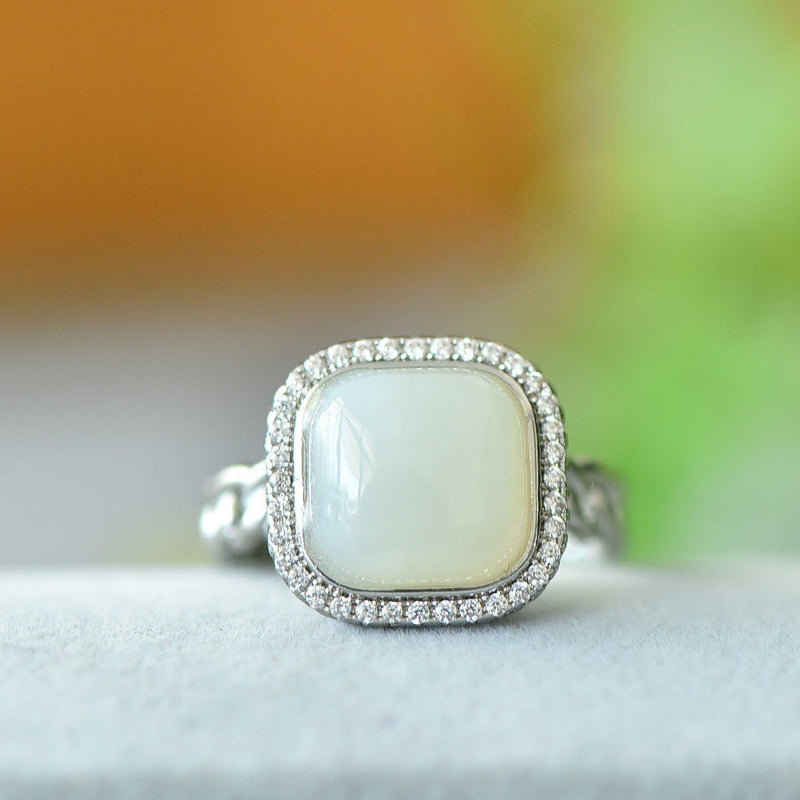 Elegant Moonstone Ring