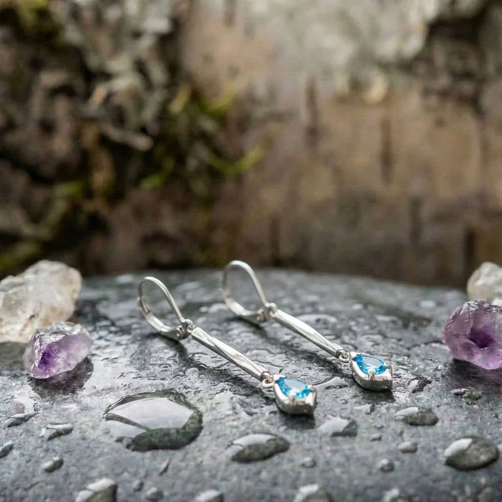 Vintage Blue Dangling Silver Earrings