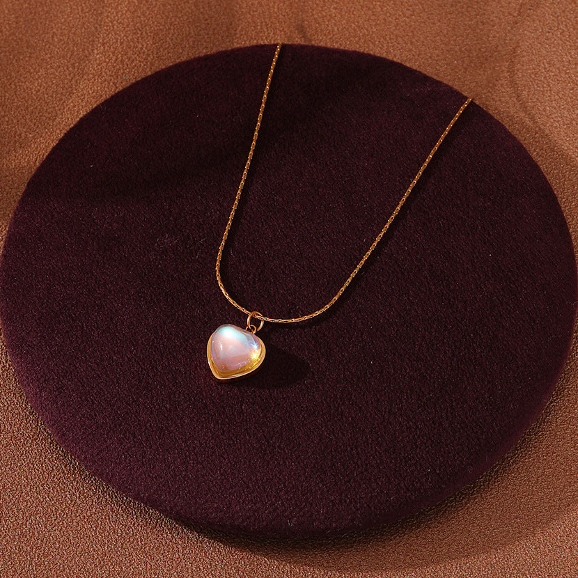 Romantic Pearl Heart Necklace
