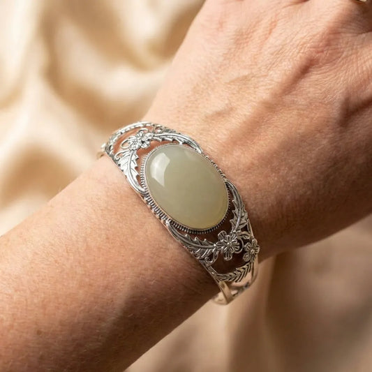 Vintage Silver Hollow Bangle Bracelet