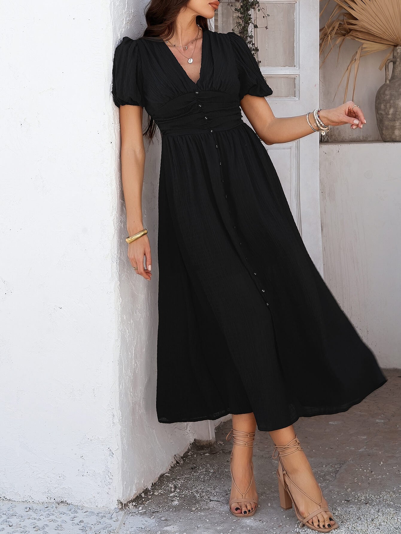 Coriene Short Puff Sleeve Maxi Dress - Black