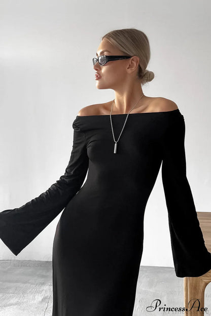 Black Sleek Knit Bodycon Maxi Dress