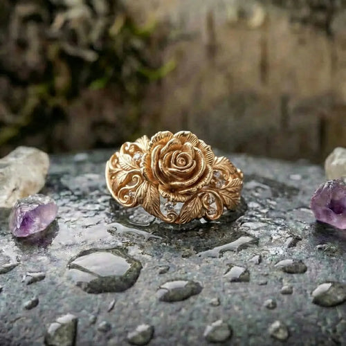 A Golden Flower Ring