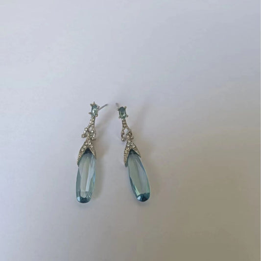 Elegant Aquamarine Earrings