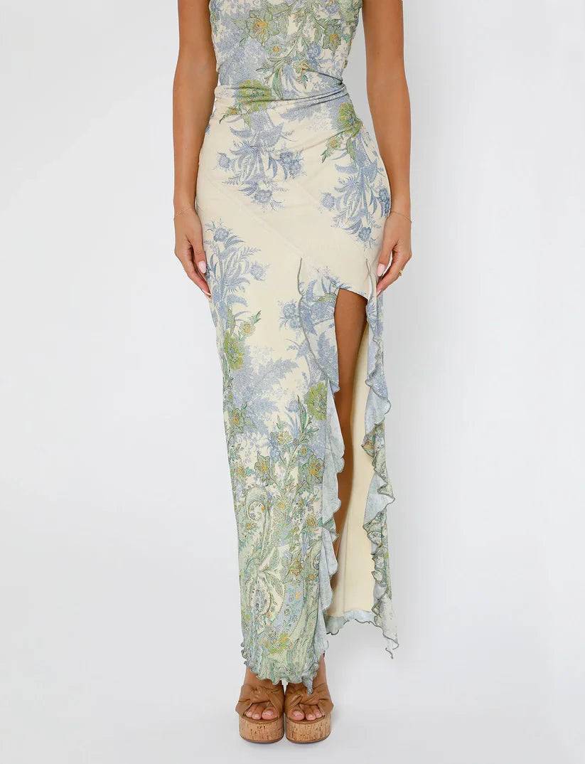 Theo Maxi Dress Tapestry™ — Command Every Gaze With Effortless Seductive Grace