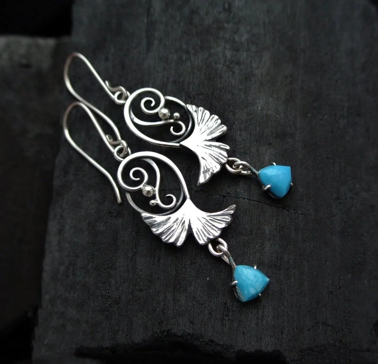 Vintage Turquoise Flower Earrings