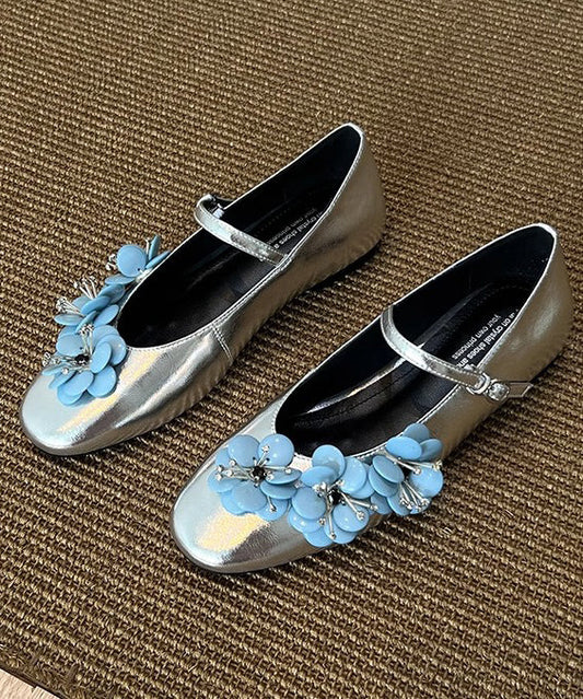 Silver Sheepskin Flat Shoes Splicing Buckle Strap