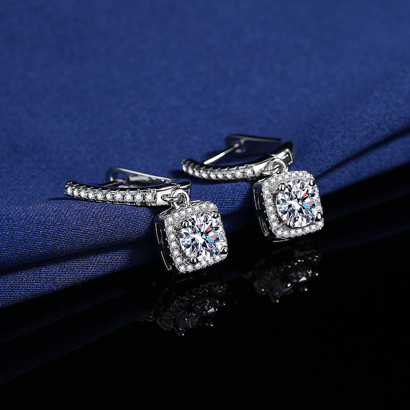 Elegant Round Crystal Drop