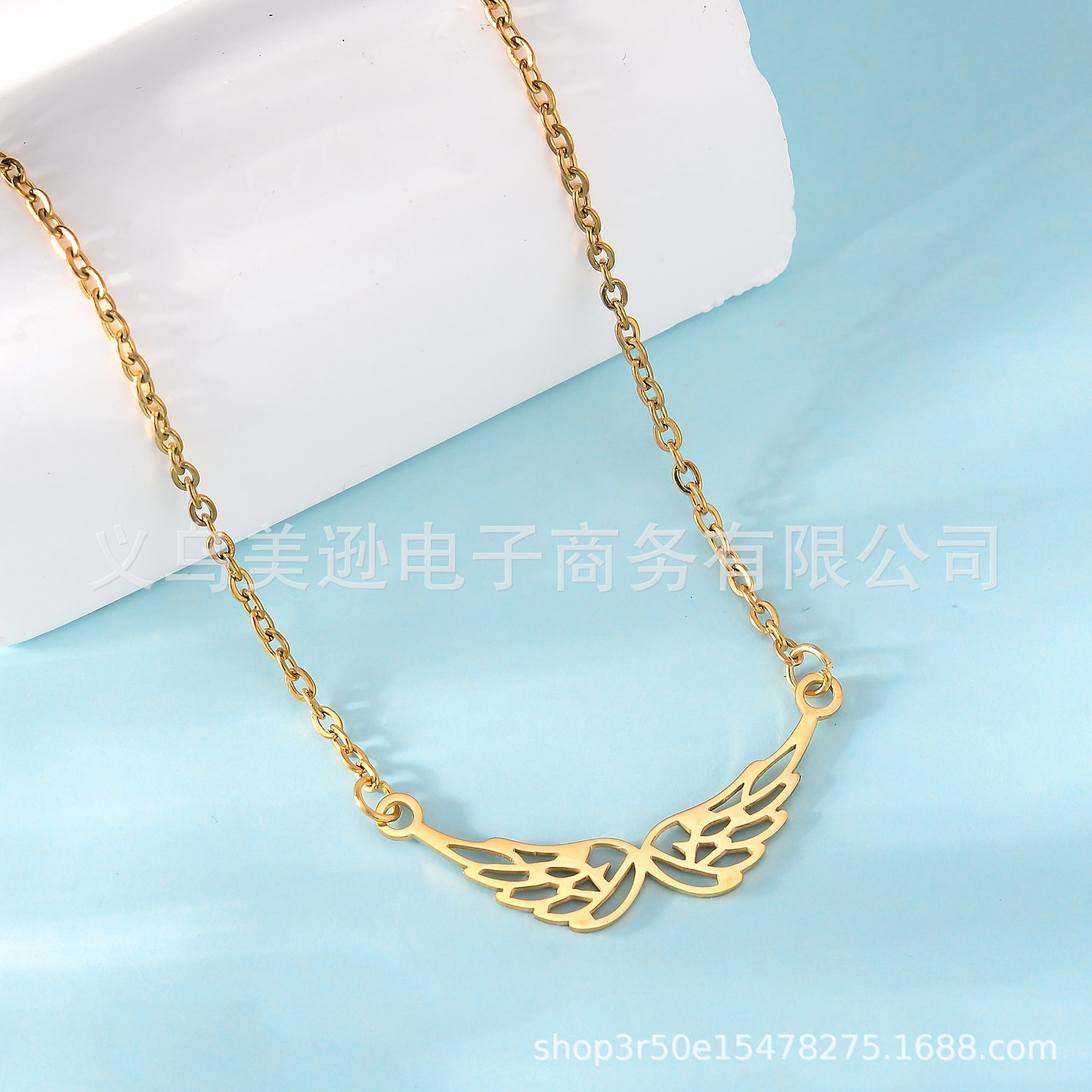 Elegant Wings Necklace