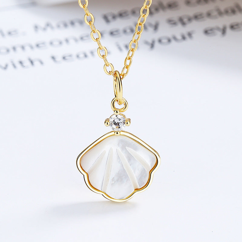 Elegant Pearl Necklace